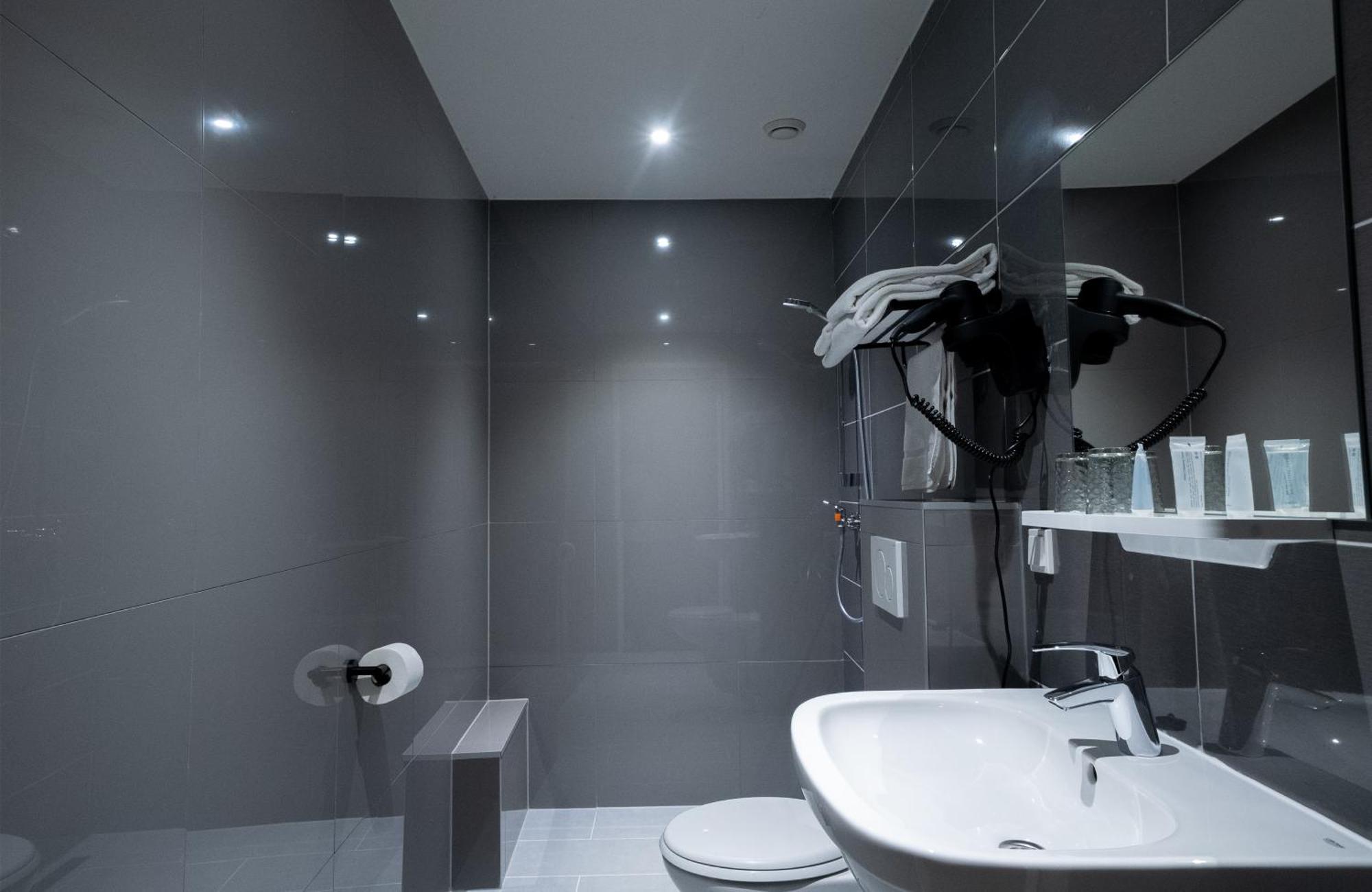 Ma Airport Hotel Hoofddorp Dış mekan fotoğraf